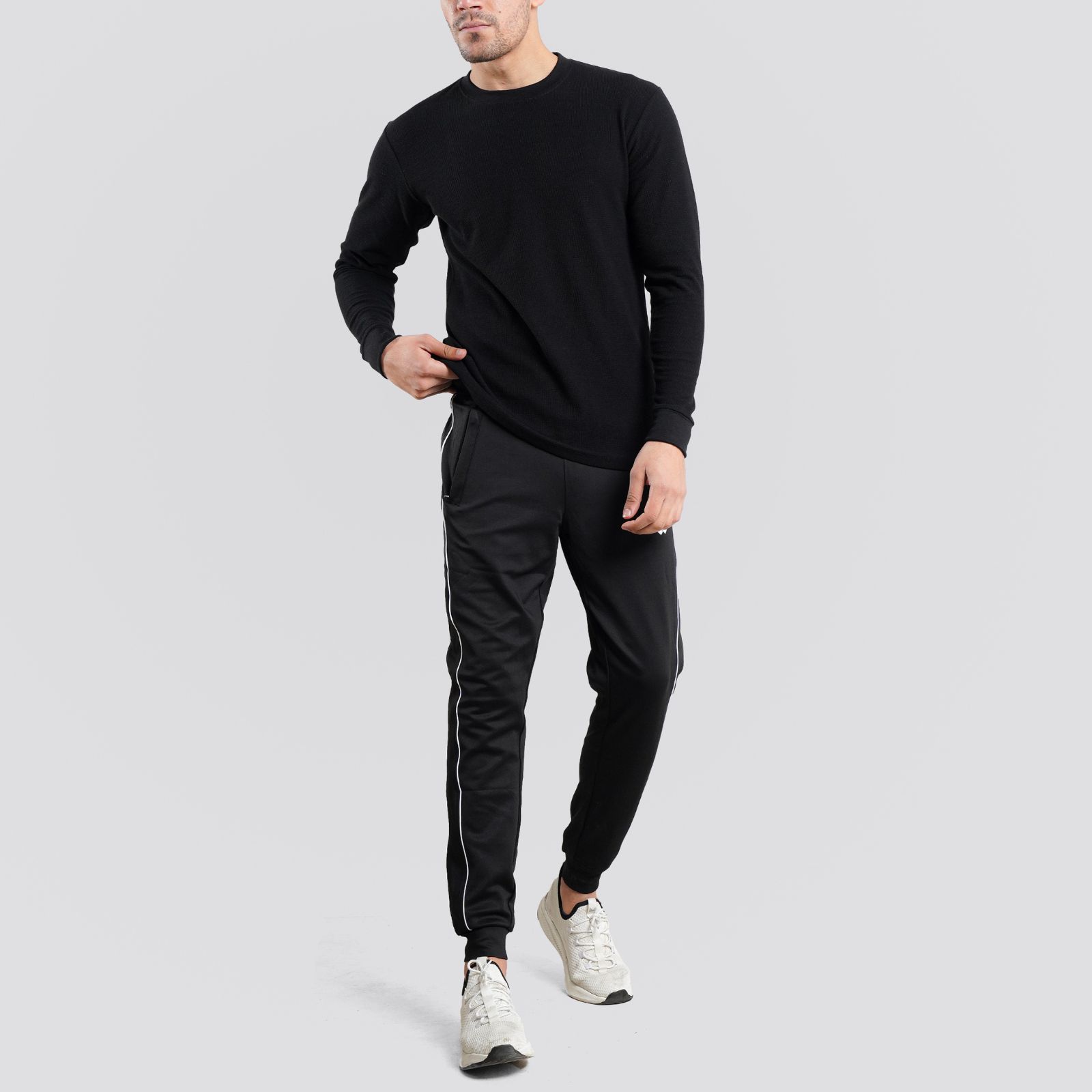 Premium Urban Connection Long Sleeve 60% Cotton & 40% Polyester Black T Shirt